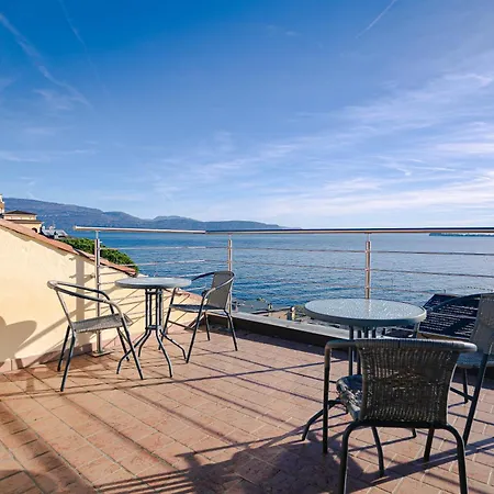 Magnifica Terrazza - View & Wi-fi アパート